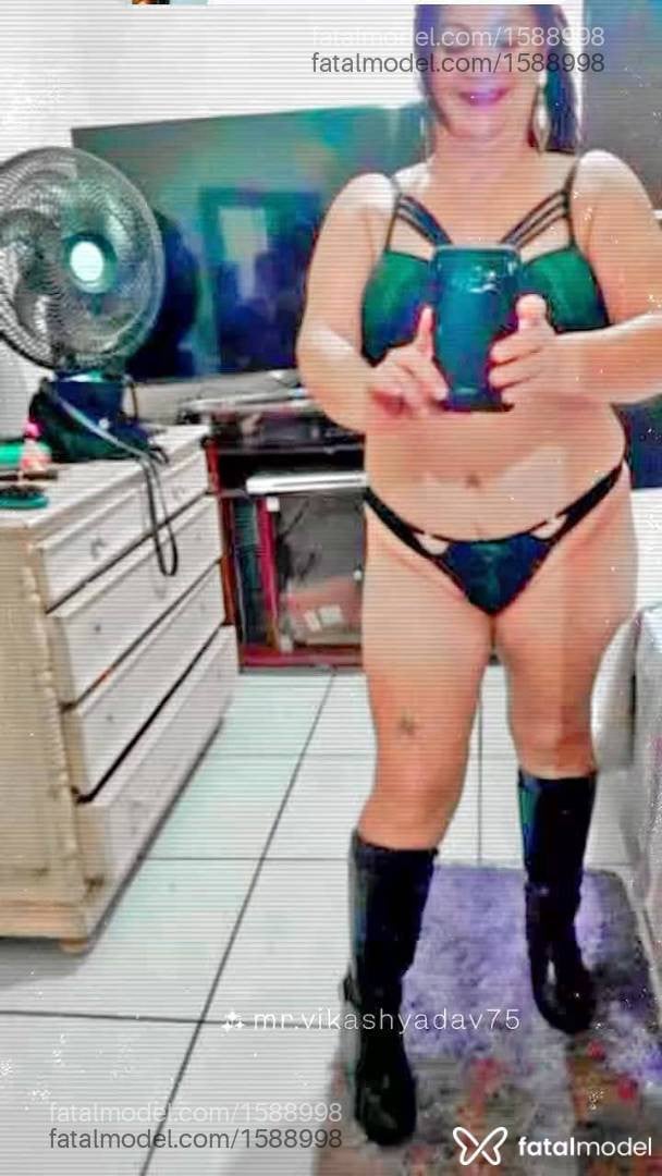 Acompanhante mulher ruiva (o) de olhos castanhos - Drika