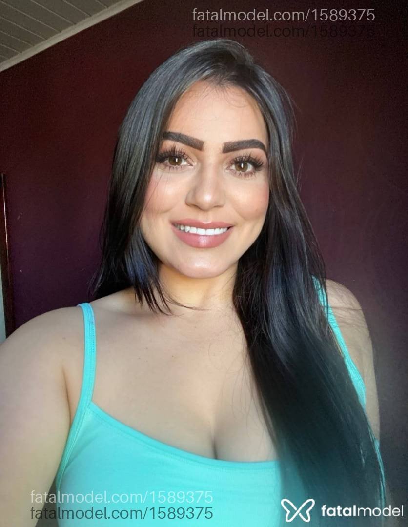 Acompanhante mulher morena (o) de olhos castanhos - Carol