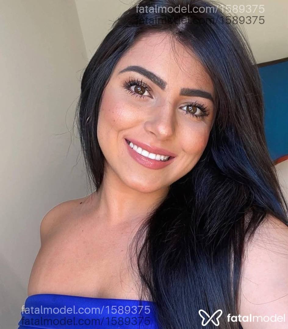 Acompanhante mulher morena (o) de olhos castanhos - Carol