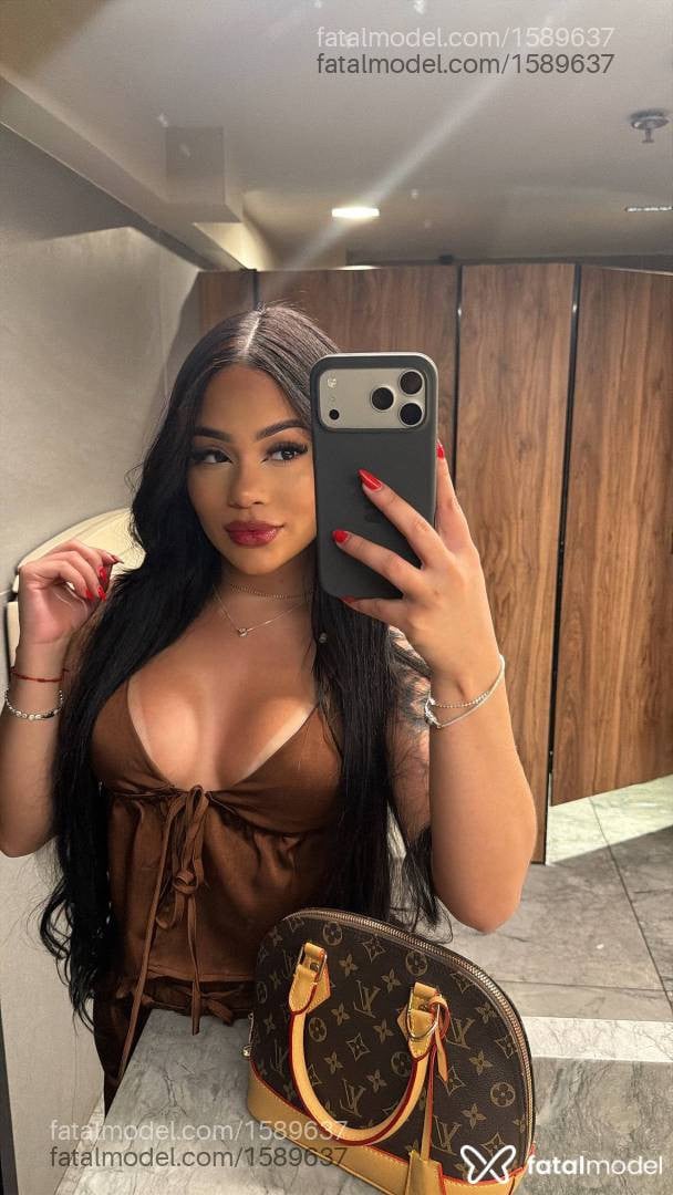 Acompanhante mulher morena (o) de olhos castanhos - Jade Rubi