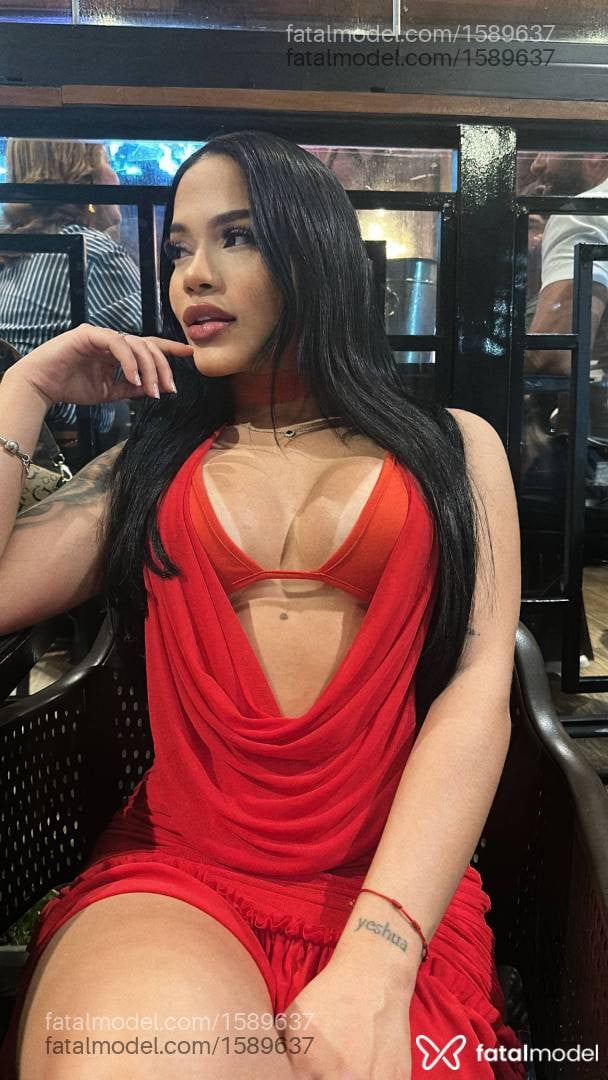 Acompanhante mulher morena (o) de olhos castanhos em Goiânia - Jade Rubi