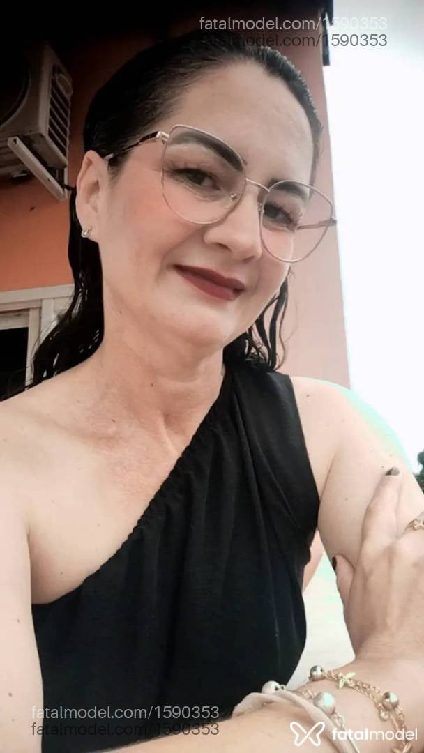 Acompanhante mulher ruiva (o) de olhos verdes - Bruna