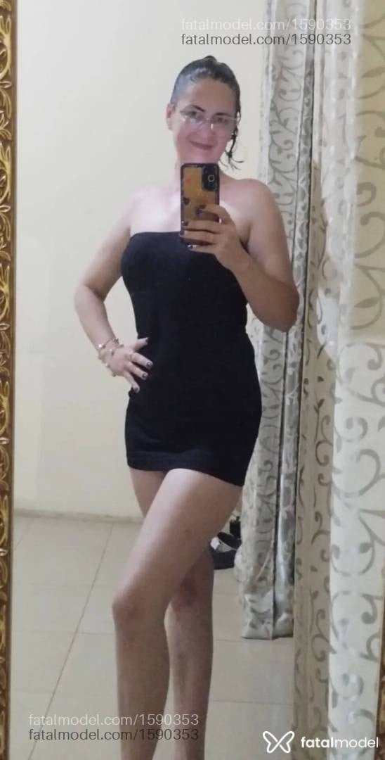 Acompanhante mulher ruiva (o) de olhos verdes - Bruna