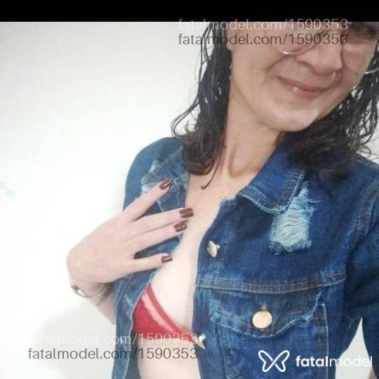 Acompanhante mulher ruiva (o) de olhos verdes - Bruna