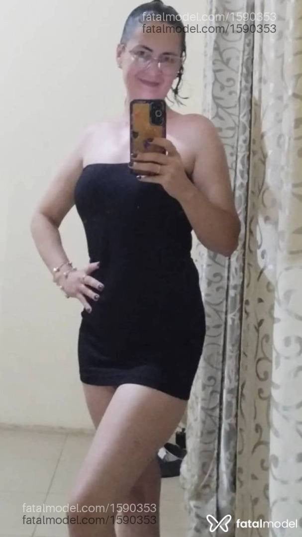 Acompanhante mulher ruiva (o) de olhos verdes - Bruna