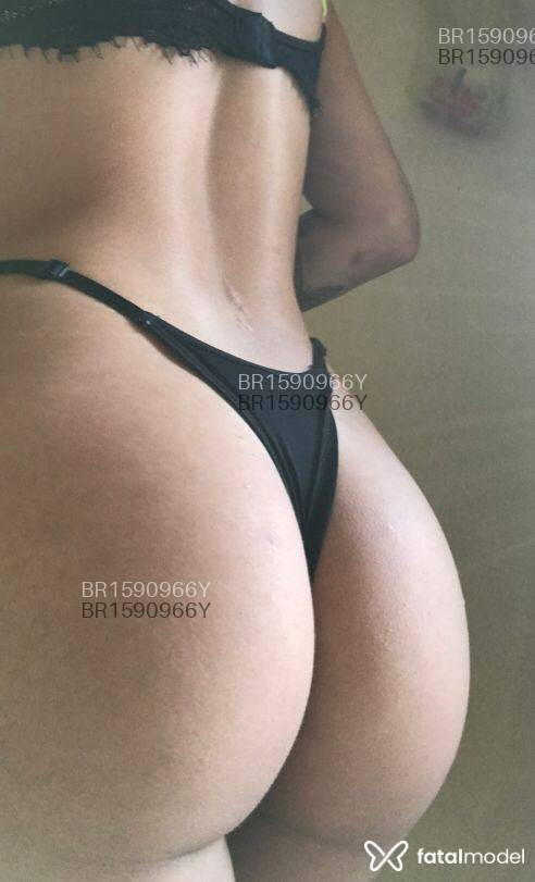 Acompanhante mulher com cabelo castanho de olhos castanhos em Quixadá Acompanhante mulher com cabelo castanho de olhos castanhos em Quixadá - Vanessa Matos