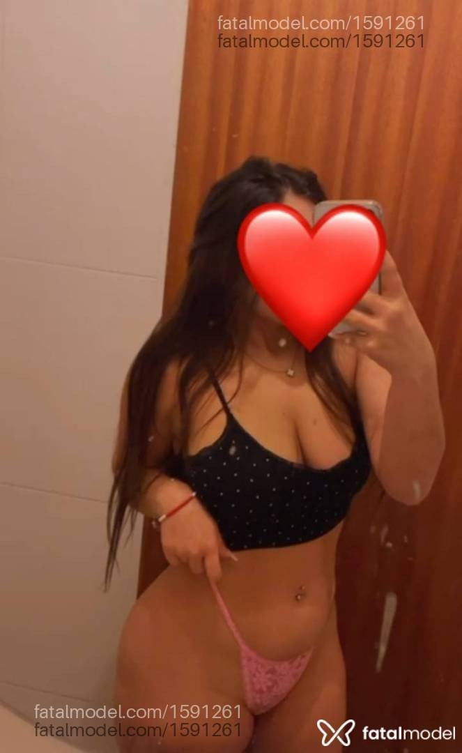 Acompanhante mulher com cabelo castanho de olhos castanhos em Catanduva - Larissa