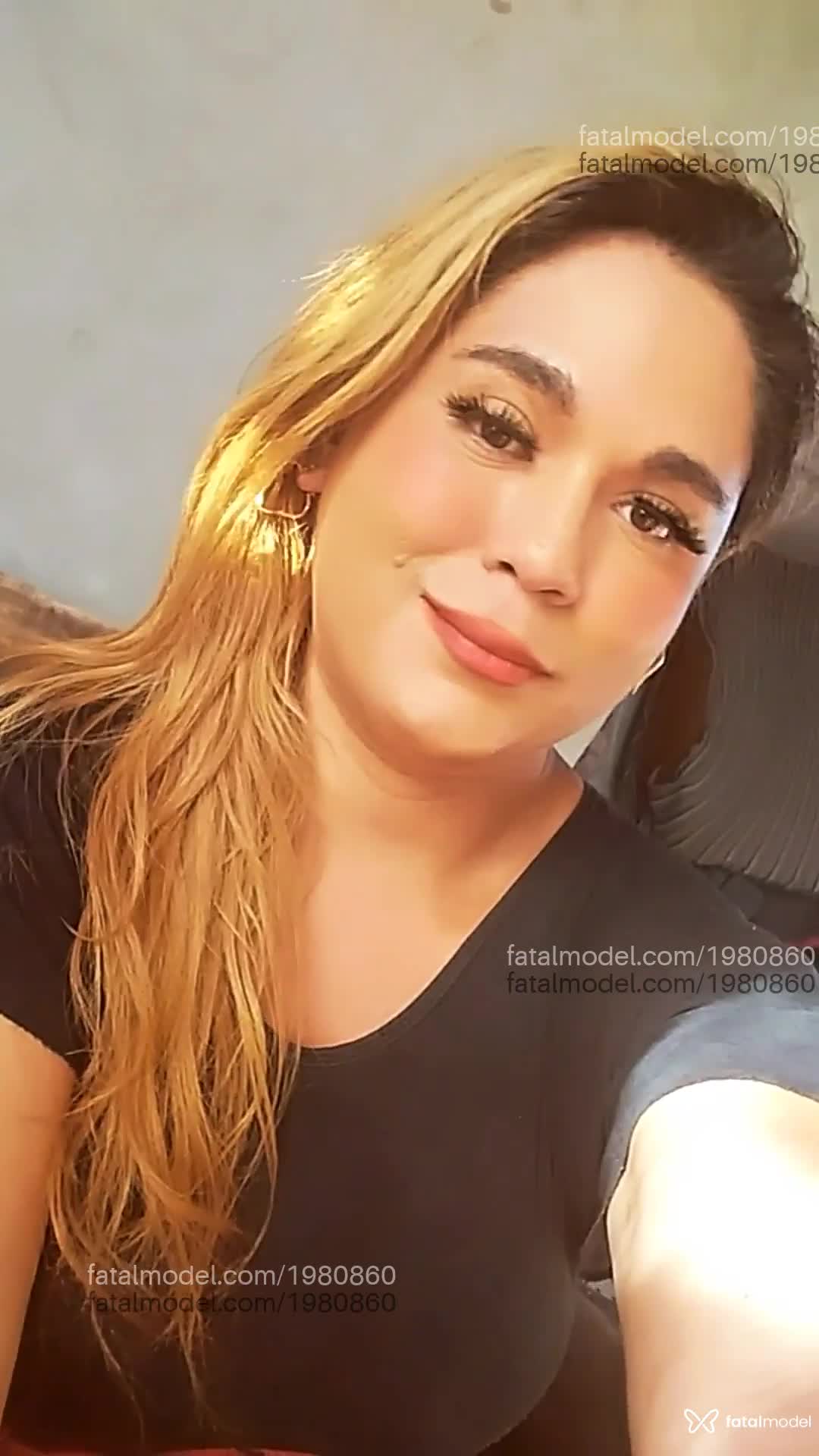Acompanhante mulher trans loira (o) de olhos castanhos em Corumbá - Agatha ferreira