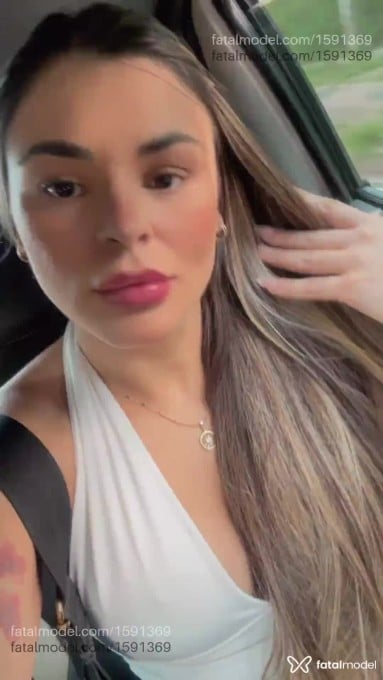 Acompanhante mulher loira (o) de olhos castanhos em Campinas - Bianca Ribeiro