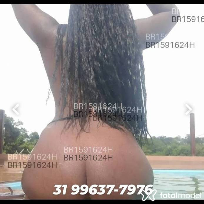 Acompanhante mulher morena (o) de olhos pretos em Morada Nova de Minas Acompanhante mulher morena (o) de olhos pretos em Morada Nova de Minas - Preta rara