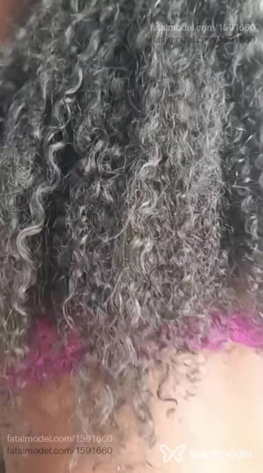 Acompanhante mulher com cabelo castanho de olhos castanhos em Uberlândia - Ariadne Bronx