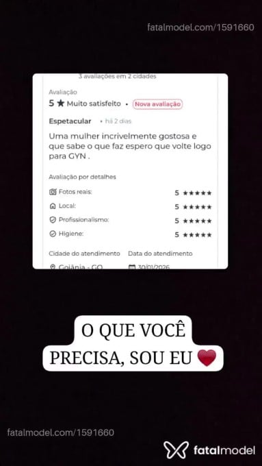 Acompanhante mulher com cabelo castanho de olhos castanhos em Uberlândia Acompanhante mulher com cabelo castanho de olhos castanhos em Uberlândia - Ariadne Bronx