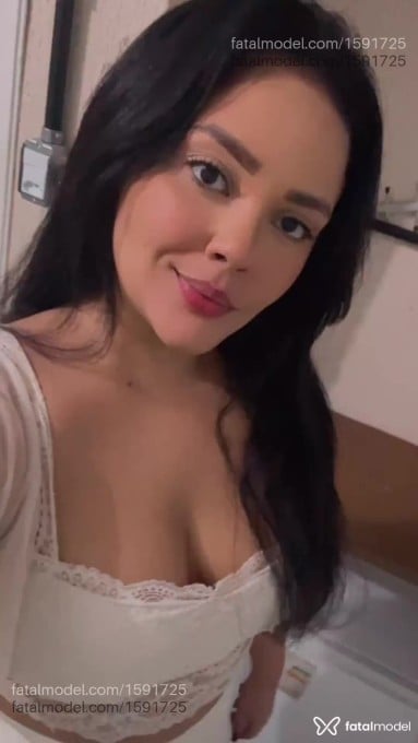 Acompanhante mulher com cabelo castanho de olhos castanhos em Mossoró - Carol