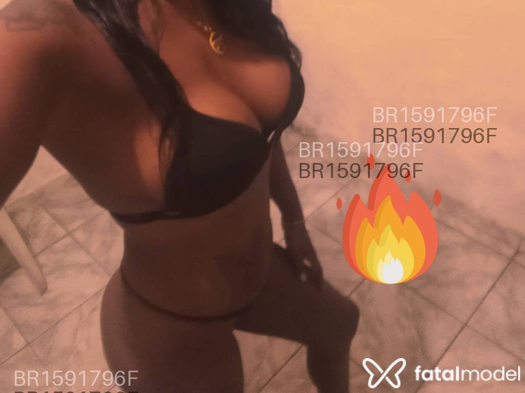 Acompanhante mulher morena (o) de olhos castanhos em Goianésia Acompanhante mulher morena (o) de olhos castanhos em Goianésia - Kelly