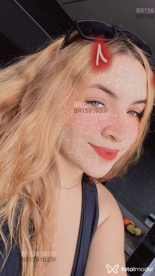 Acompanhante mulher ruiva (o) de olhos castanhos em Goiânia - Alice keller