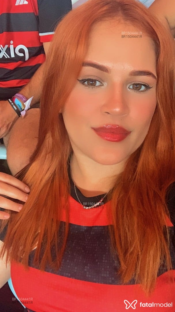 Acompanhante mulher ruiva (o) de olhos mel em Fortaleza - Lua Silva