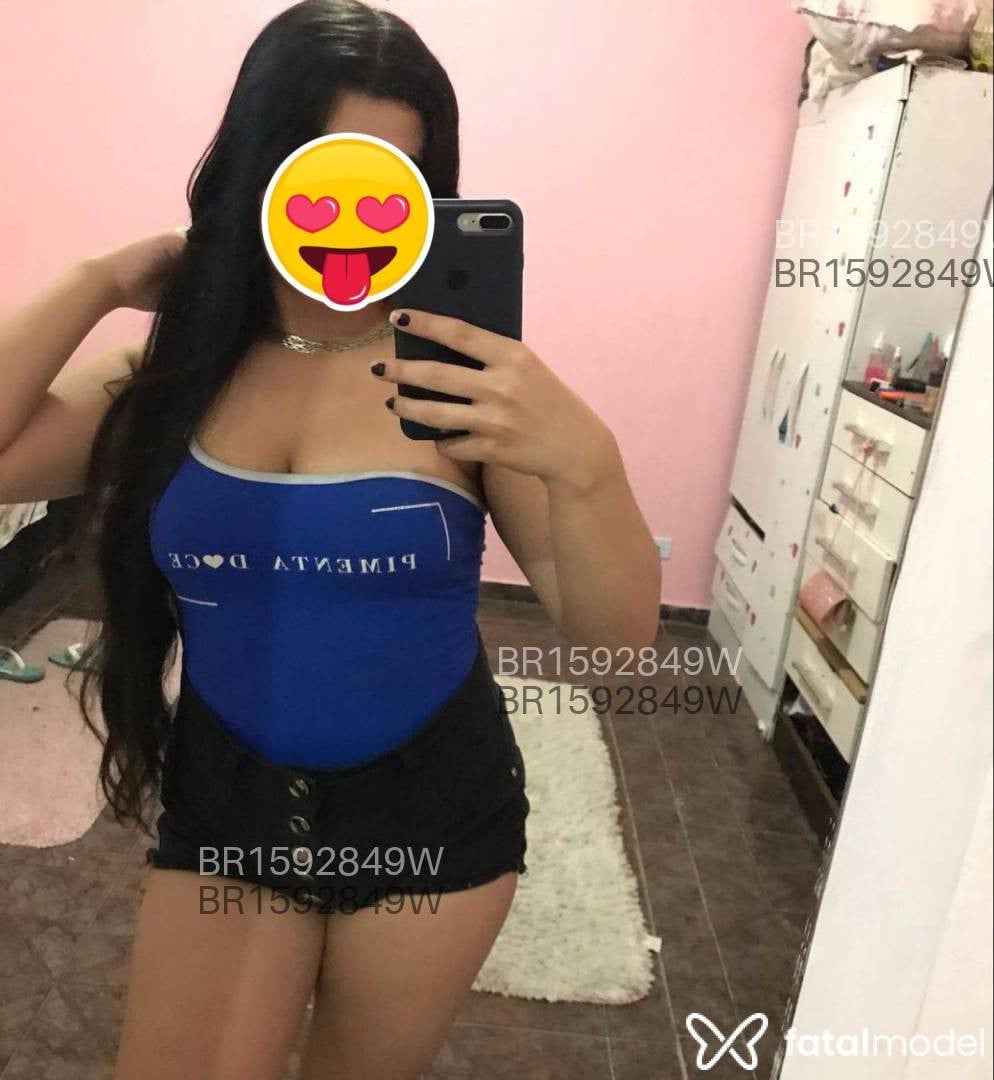 Acompanhante mulher com cabelo castanho de olhos castanhos em Divinópolis - Catarine keeny