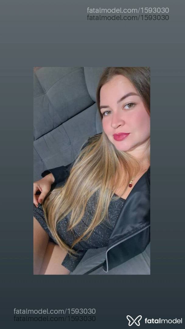 Acompanhante mulher loira (o) de olhos verdes - Josyr Mamed
