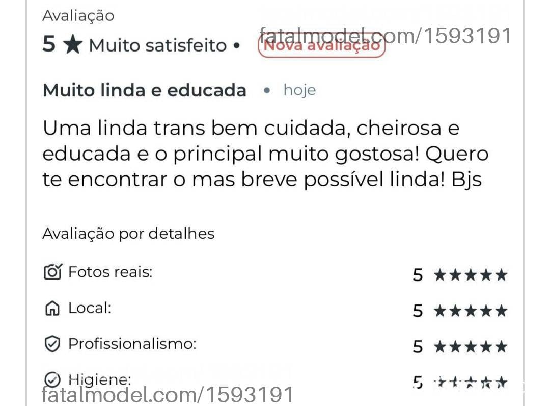 Acompanhante mulher trans loira (o) de olhos castanhos - Agatha Bolzani