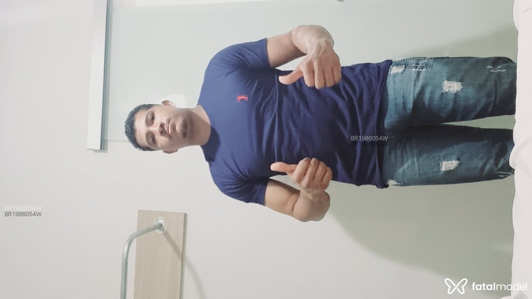 Acompanhante homem morena (o) de olhos pretos em Uberlândia - Geanison