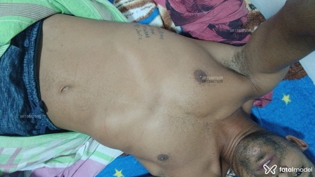 Acompanhante homem com cabelo castanho de olhos castanhos em Ibitinga Acompanhante homem com cabelo castanho de olhos castanhos em Ibitinga - Gilson