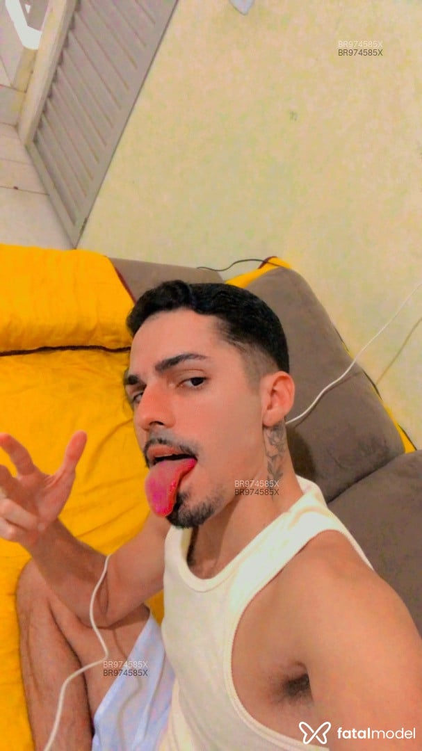Acompanhante homem com cabelo castanho de olhos castanhos em Caruaru - Lucas Andrade