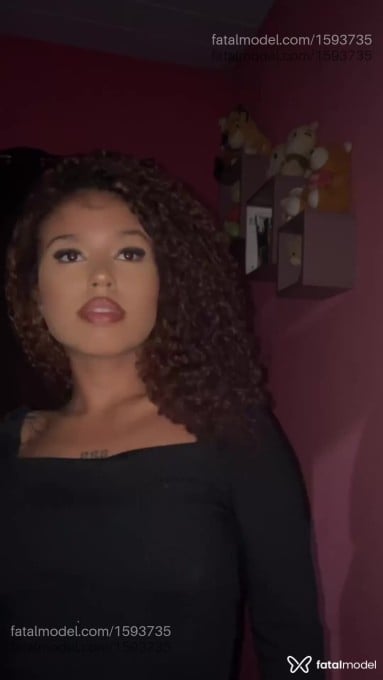Acompanhante mulher morena (o) de olhos castanhos em Parauapebas - ísis