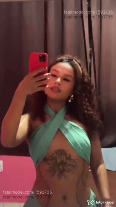 Acompanhante mulher morena (o) de olhos castanhos em Parauapebas - ísis