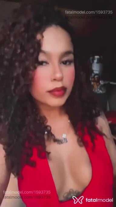 Acompanhante mulher morena (o) de olhos castanhos em Parauapebas Acompanhante mulher morena (o) de olhos castanhos em Parauapebas - ísis