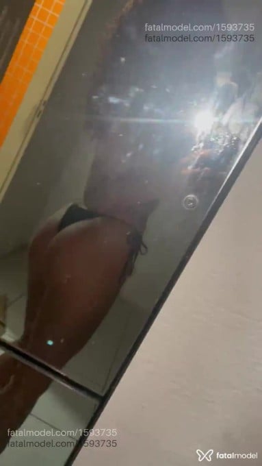 Acompanhante mulher morena (o) de olhos castanhos em Parauapebas Acompanhante mulher morena (o) de olhos castanhos em Parauapebas - ísis