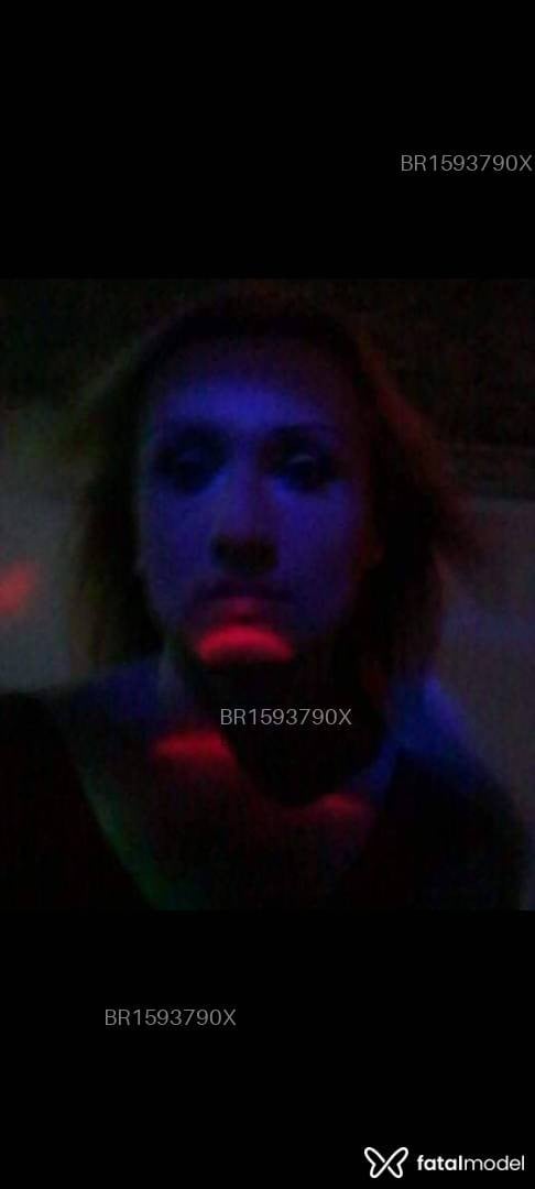 Acompanhante mulher trans loira (o) de olhos castanhos em Nova Andradina - Leticia travesty