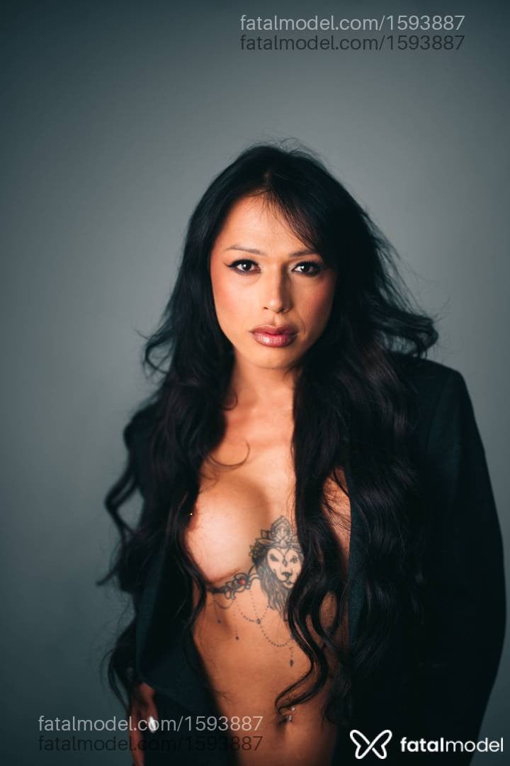 Acompanhante mulher trans morena (o) de olhos pretos em Bagé - Rebecca