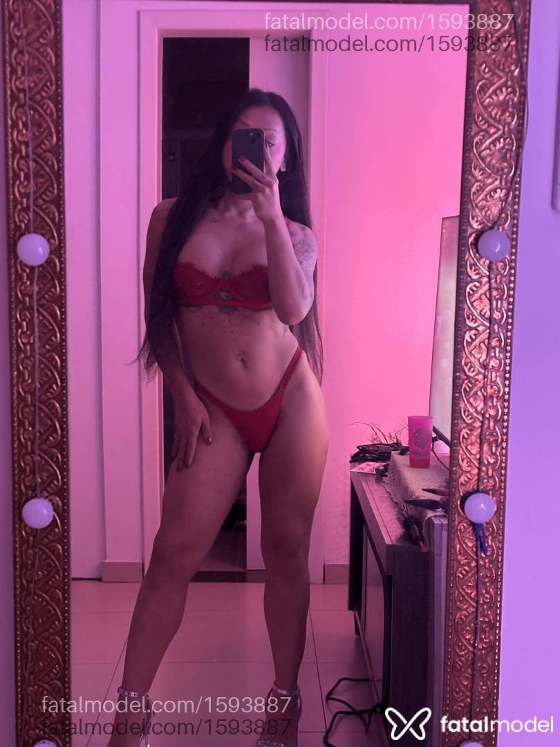 Acompanhante mulher trans morena (o) de olhos pretos em Bagé - Rebecca