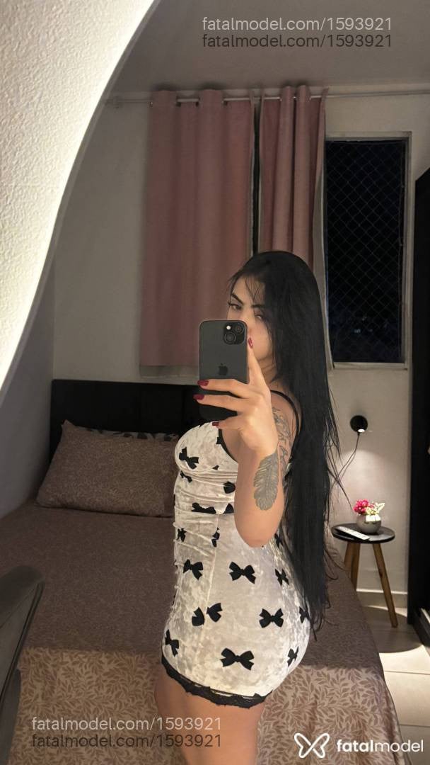 Acompanhante mulher morena (o) de olhos castanhos - Stelinha