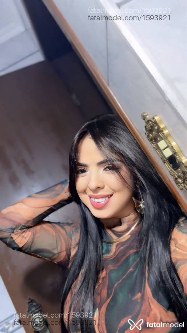 Acompanhante mulher morena (o) de olhos castanhos - Stelinha