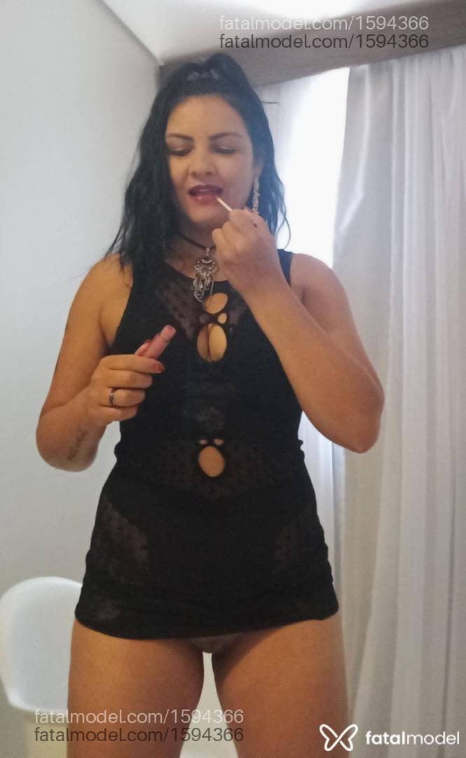 Acompanhante mulher morena (o) de olhos castanhos - Lility Mendes