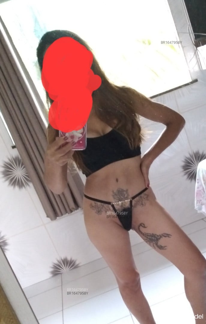 Acompanhante mulher morena (o) de olhos pretos em Belém - Wanja