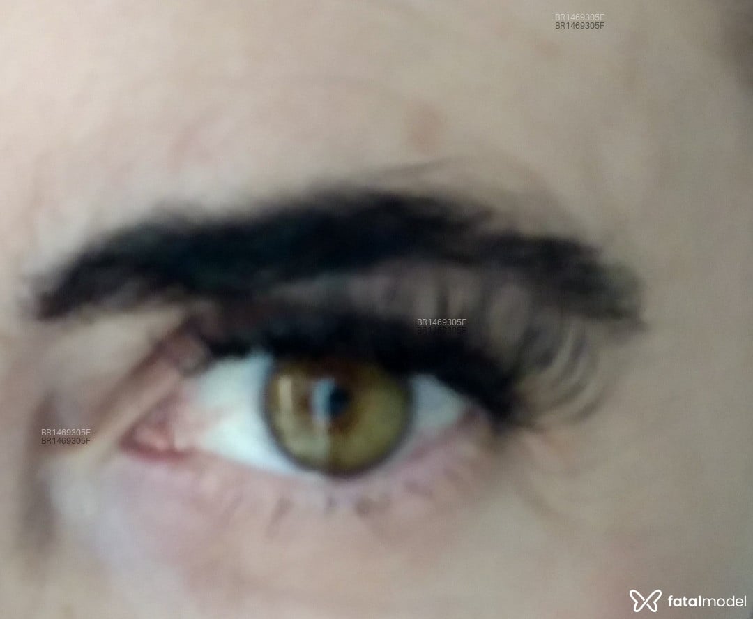 Acompanhante mulher com cabelo castanho de olhos verdes em Mogi Guaçu - NandaTantrica