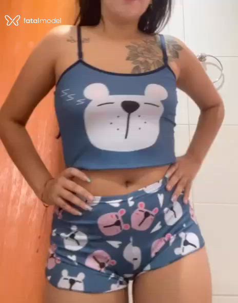 Acompanhante mulher morena (o) de olhos castanhos - Alice Glamour