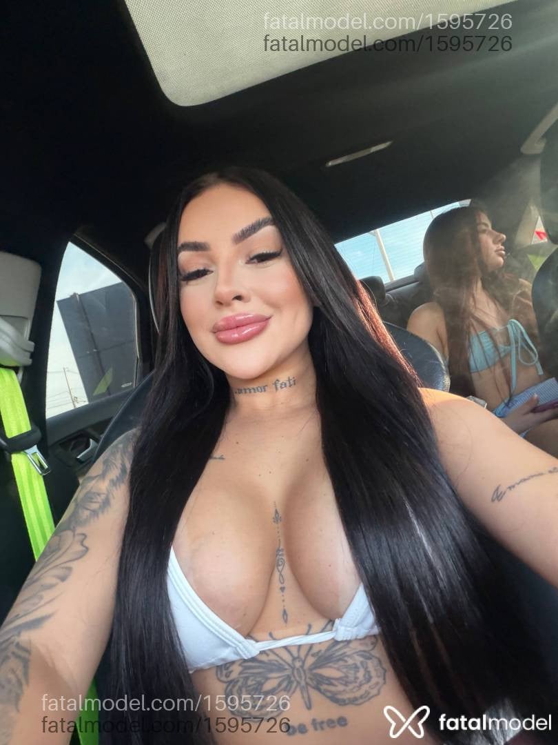 Acompanhante mulher morena (o) de olhos castanhos em Foz do Iguaçu - Mia