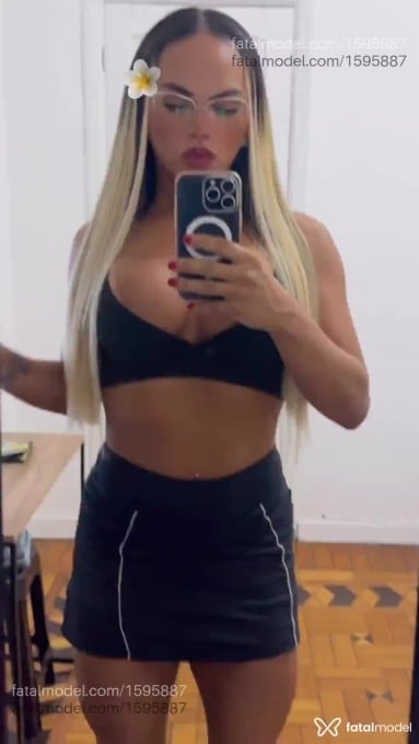 Acompanhante mulher trans loira (o) de olhos castanhos em Belo Horizonte - Marcela Araujo