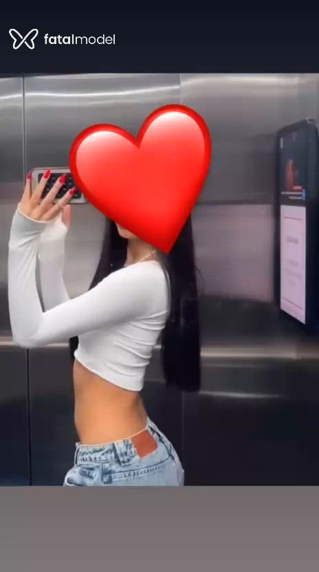 Acompanhante mulher morena (o) de olhos pretos - Jade Barcellos