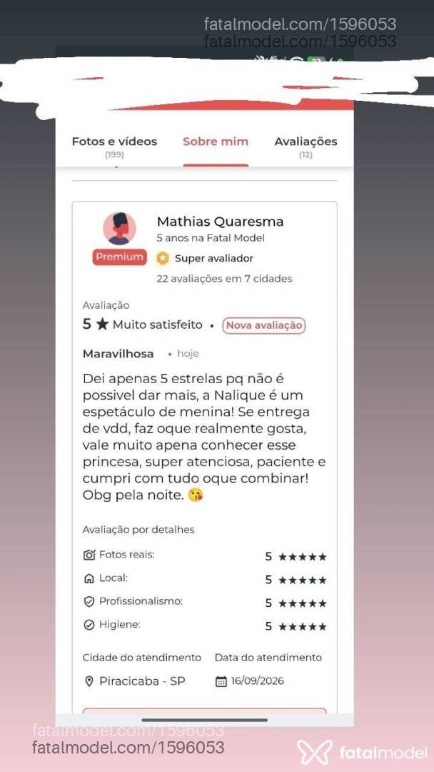 Acompanhante travesti ruiva (o) de olhos pretos - Nalique