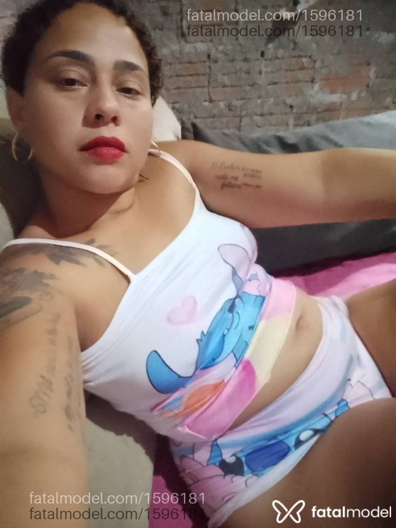Acompanhante mulher morena (o) de olhos castanhos - Thalia Rubuda