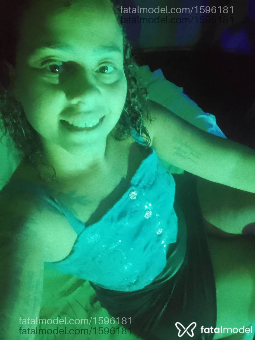 Acompanhante mulher morena (o) de olhos castanhos em Virtual - Thalia Rubuda