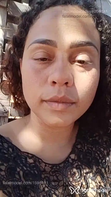 Acompanhante mulher morena (o) de olhos castanhos - Thalia Rubuda Acompanhante mulher morena (o) de olhos castanhos - Thalia Rubuda