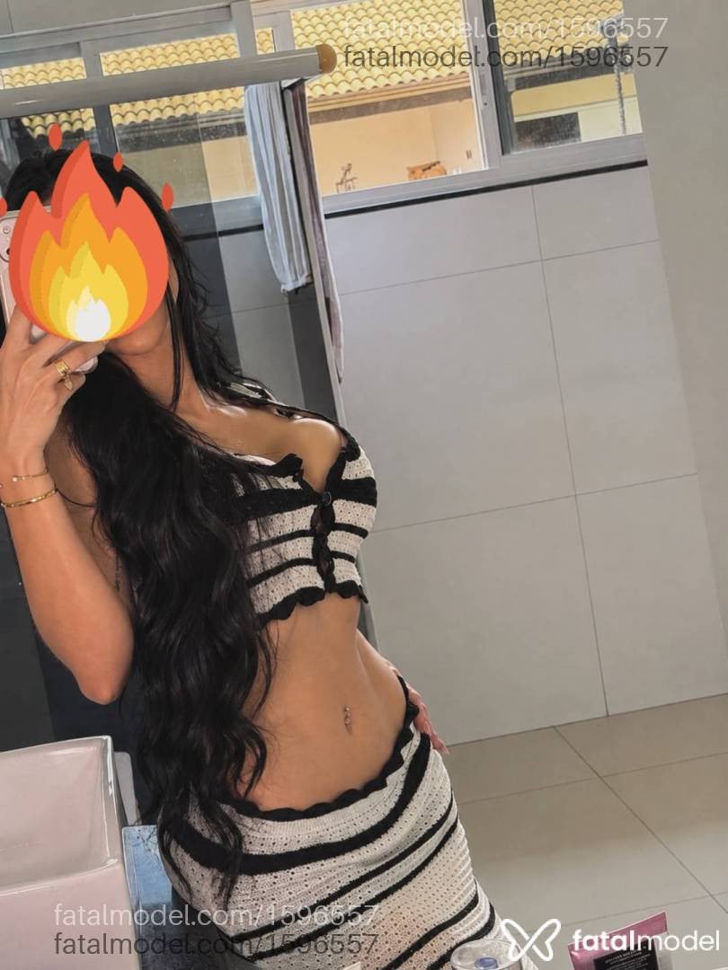 Acompanhante mulher morena (o) de olhos mel - Manuelle Mendes