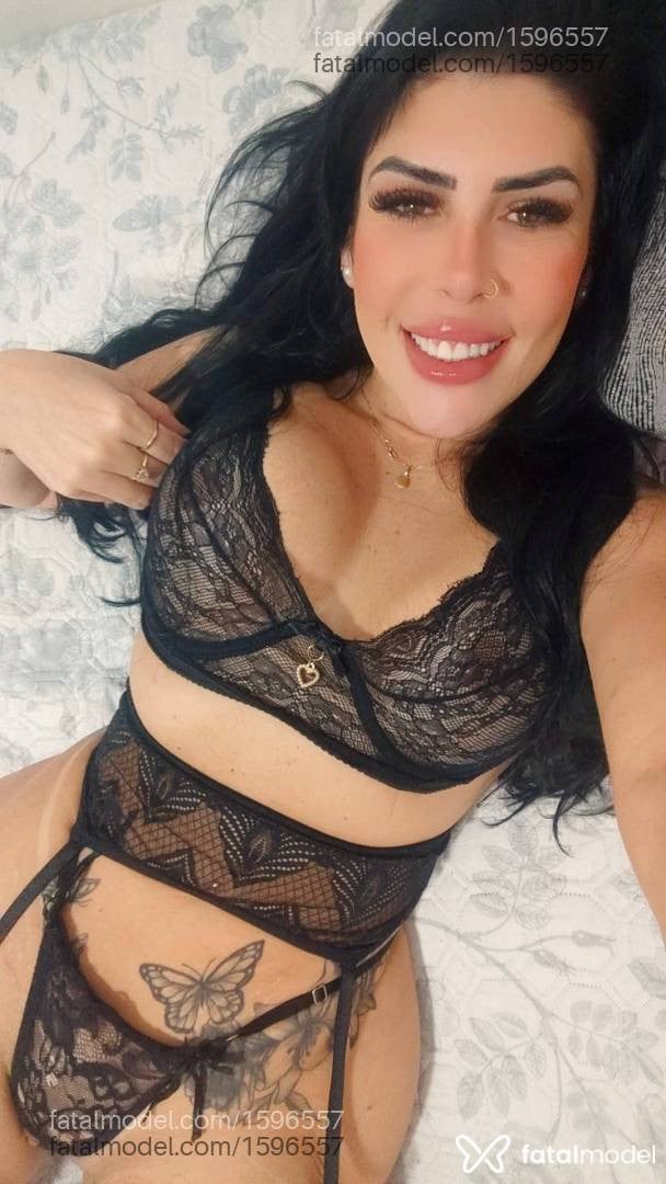 Acompanhante mulher morena (o) de olhos mel - Manuelle Mendes