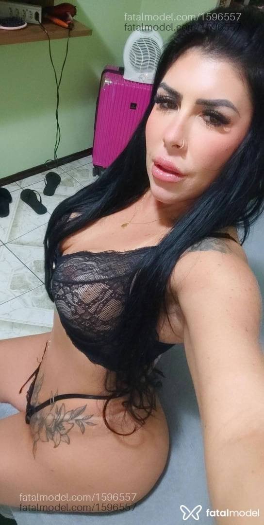 Acompanhante mulher morena (o) de olhos mel em Itajaí - Manuelle Mendes