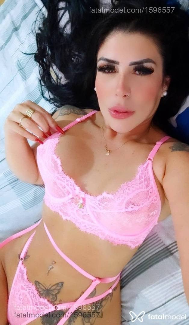 Acompanhante mulher morena (o) de olhos mel - Manuelle Mendes